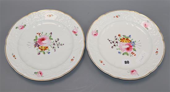 A pair of 19th century Derby plates diameter 26cm